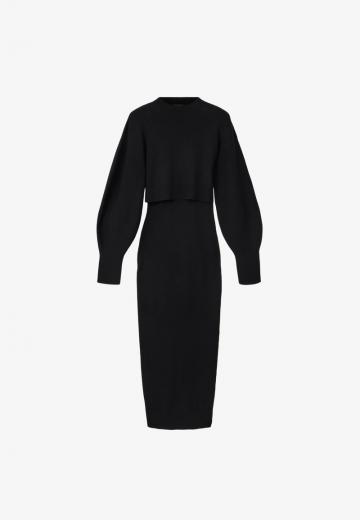 Вязаное платье