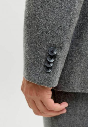 Короткое пальто