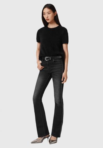 Клешеные брюки