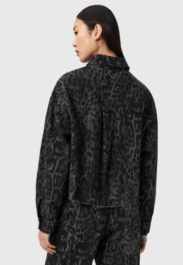 Джинсовая куртка