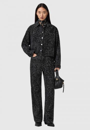 Джинсовая куртка