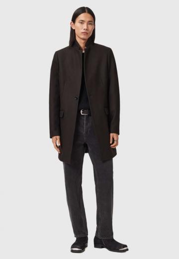 Короткое пальто