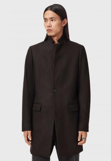 Короткое пальто