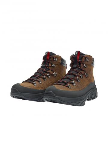 Походные ботинки