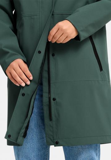 Спортивная куртка