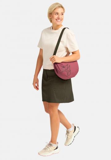 Юбка с накладными карманами