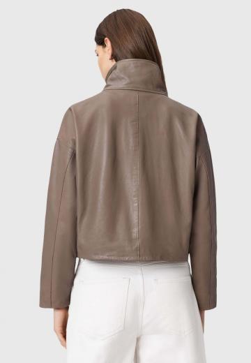 Короткая куртка