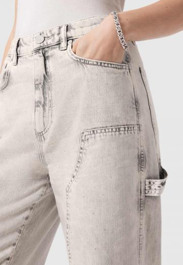 Свободные джинсы