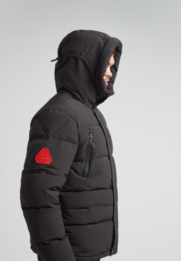 Зимняя куртка