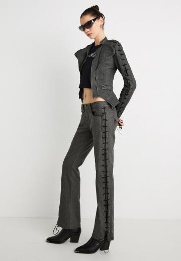 Куртка с накладнымит карманами