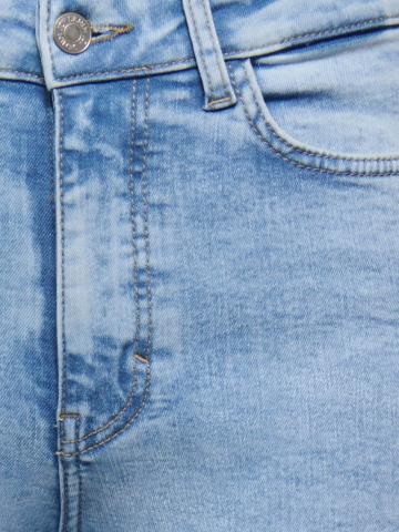 Клешеные джинсы