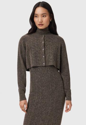 Вязаное платье