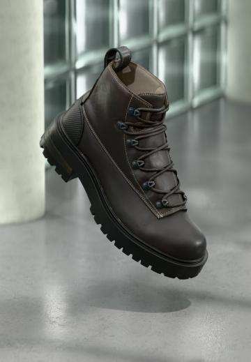 Ботинки на шнуровке