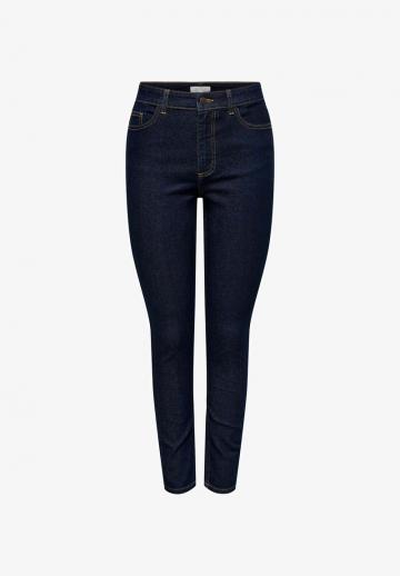 Узкие джинсы