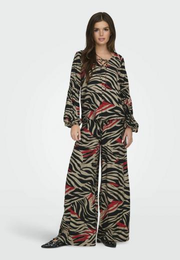 Широкие брюки