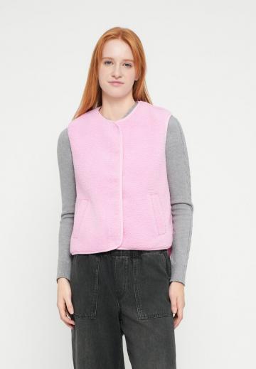 Пуховой жилет