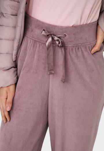 Прямые брюки