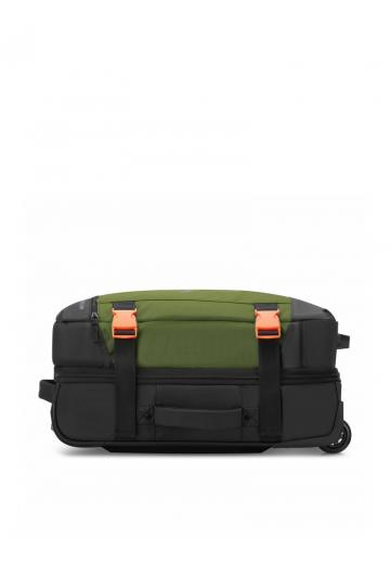 Чемодан на колесах