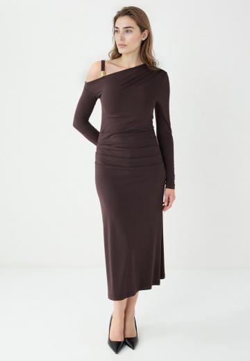 Платье футляр