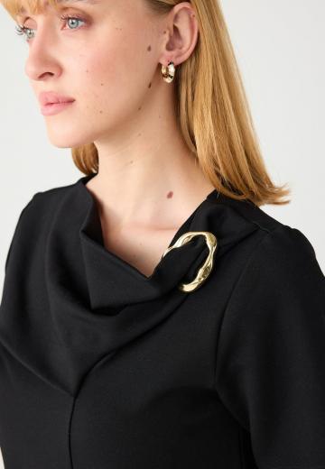 Короткое платье