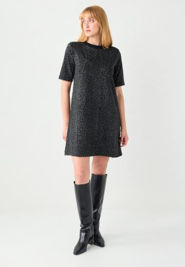 Короткое платье