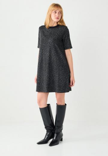 Короткое платье