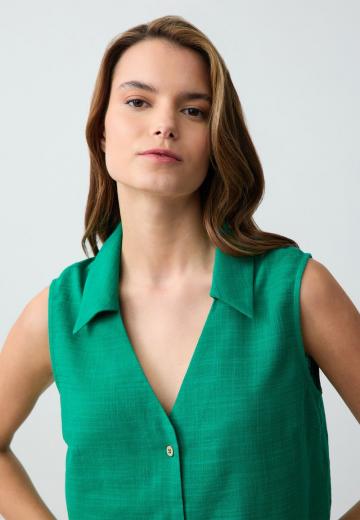 Блузка без рукавов