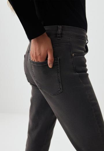 Узкие брюки