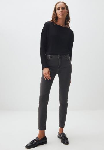 Узкие брюки