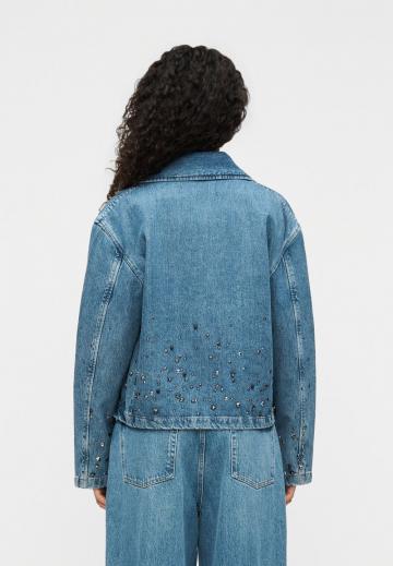 Джинсовая куртка