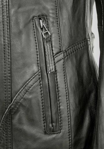 Кожаная куртка