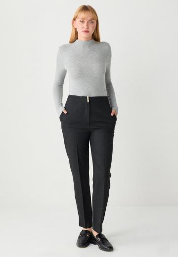 Узкие брюки