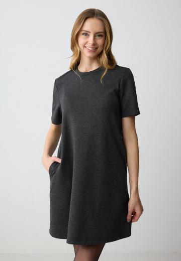 Вязаное платье