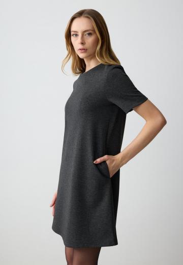 Вязаное платье