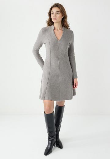 Вязаное платье