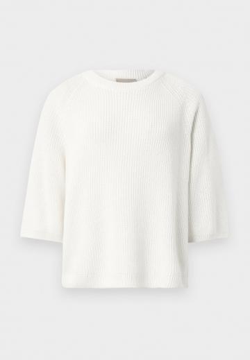 Пуловер с рукавом три четверти