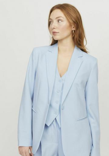 Длинный блейзер