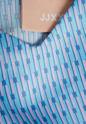 Топ на бретельках