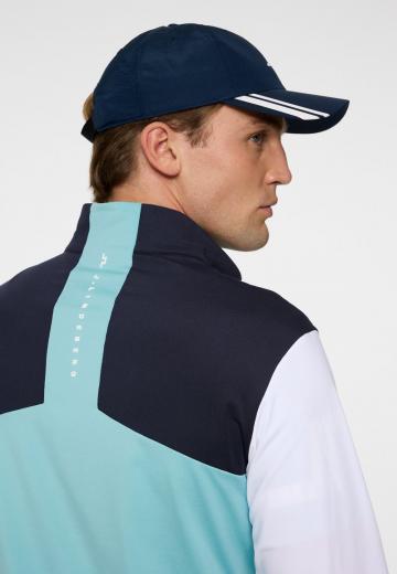 Спортивная кофта