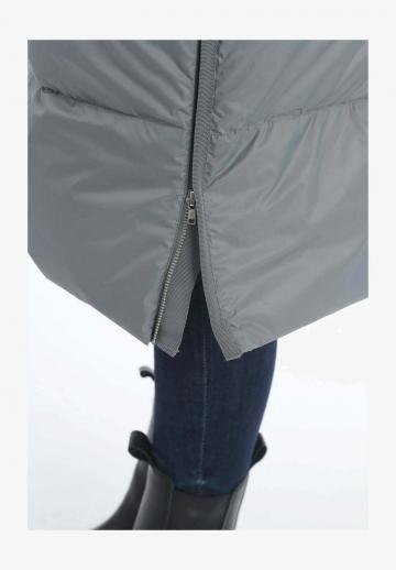 Пуховой жилет