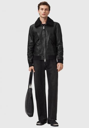 Кожаная куртка