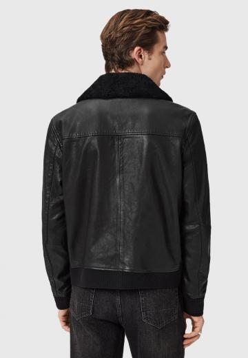 Кожаная куртка