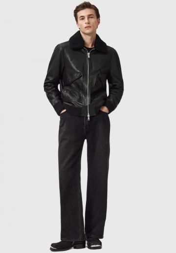 Кожаная куртка