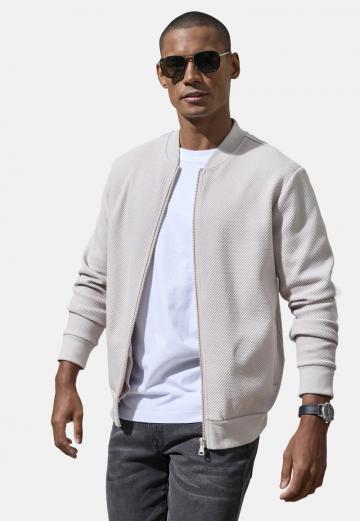 Куртка бомбер