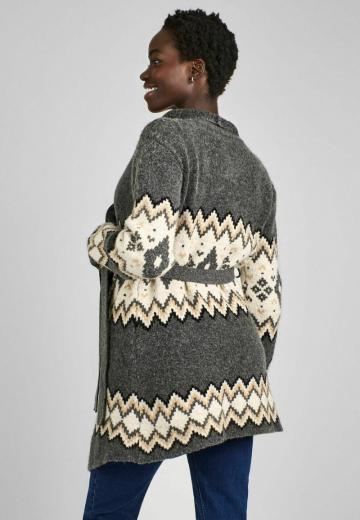 Длинный жилет