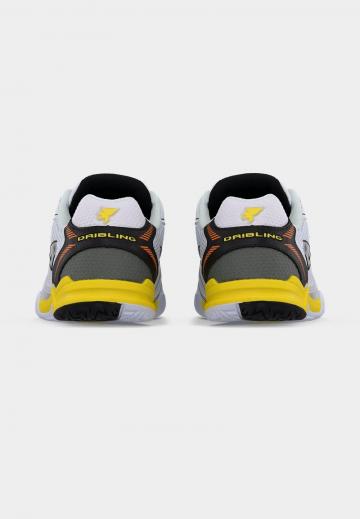 Футбольные бутсы