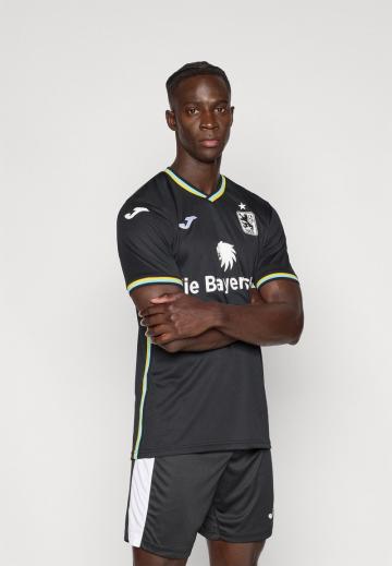 Спортивная форма