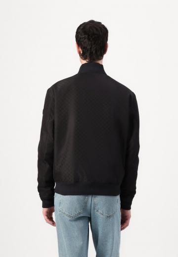 Куртка бомбер
