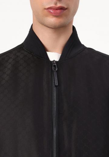 Куртка бомбер