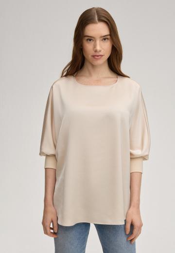 Атласная блузка